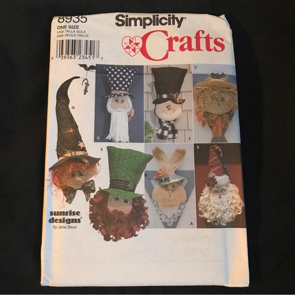 Simplicity Crafts Christmas Halloween Easter St. Patrick's Day 4th of July 8935